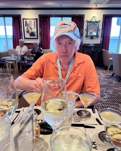 Charles Clint Howey Profile Photo