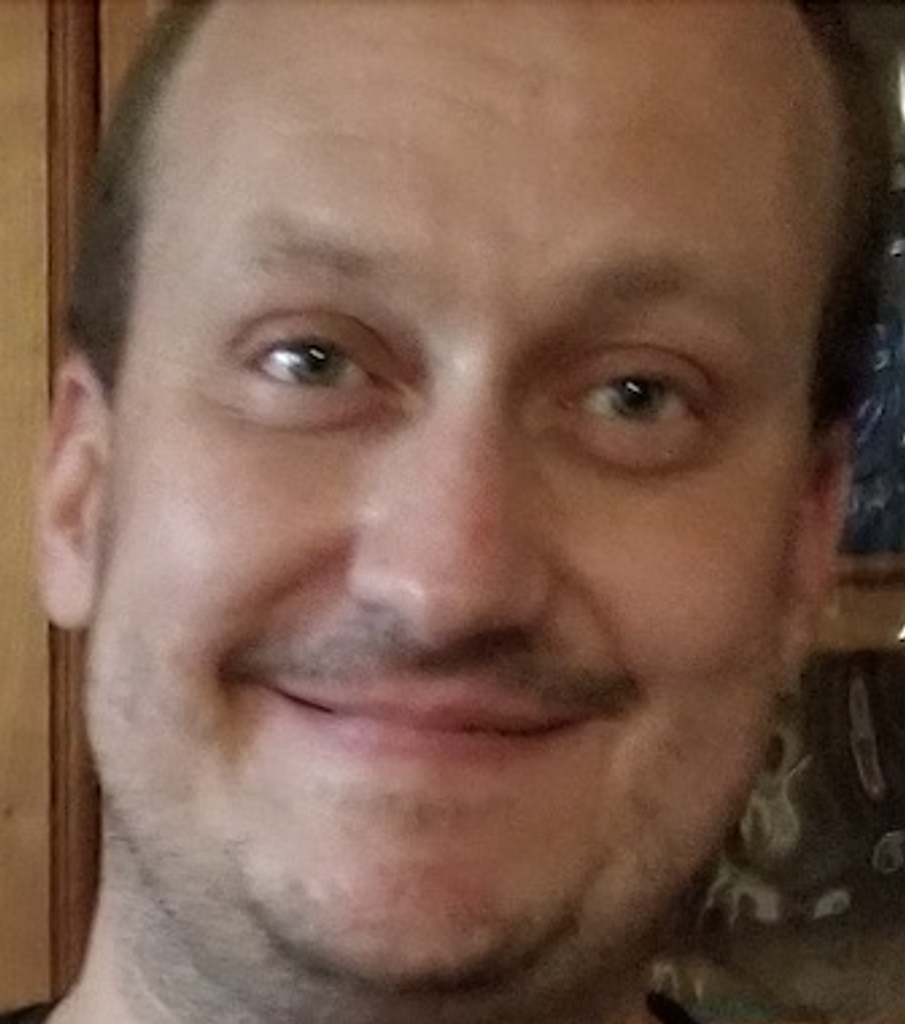 Daniel James Carlson Profile Photo