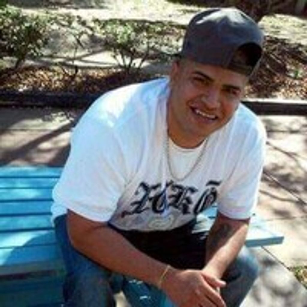 Eli De La Cruz Profile Photo