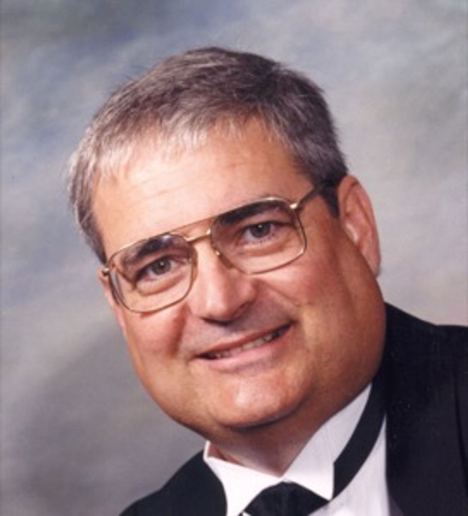 Robert Jezek , Sr.