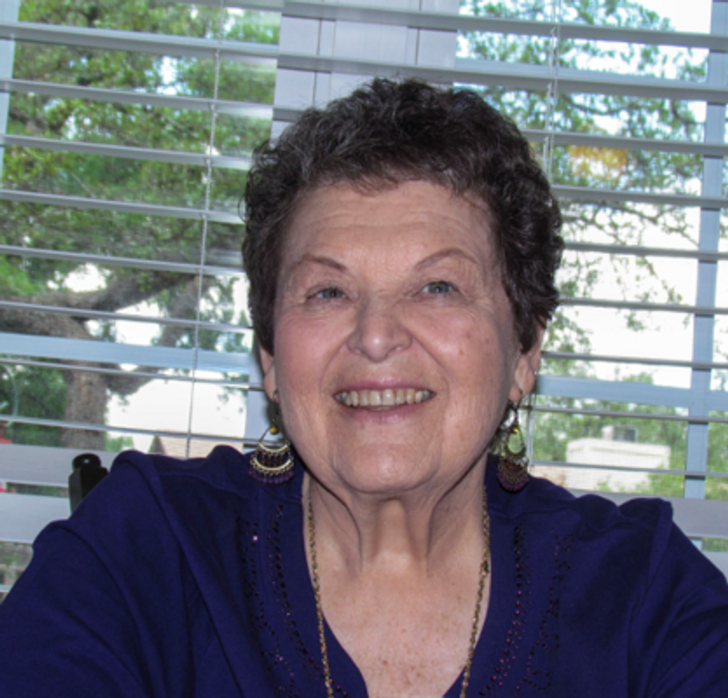 Helene Eugenia Purenciu Van Strien Profile Photo