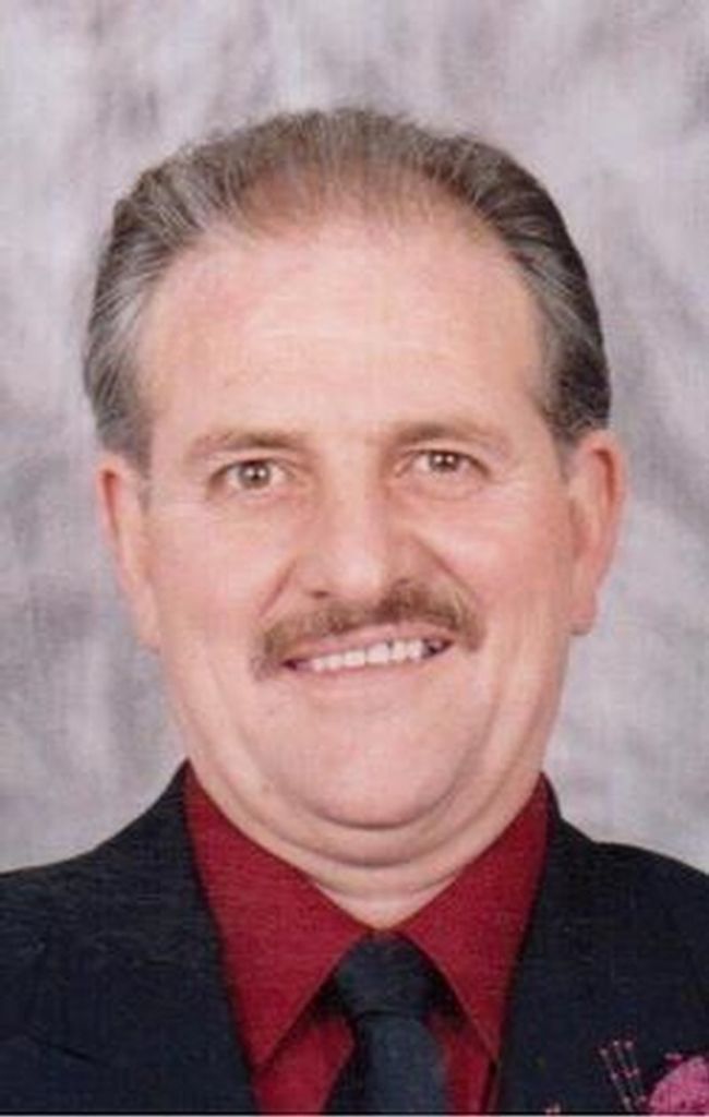 Robert Lesley Mitchem