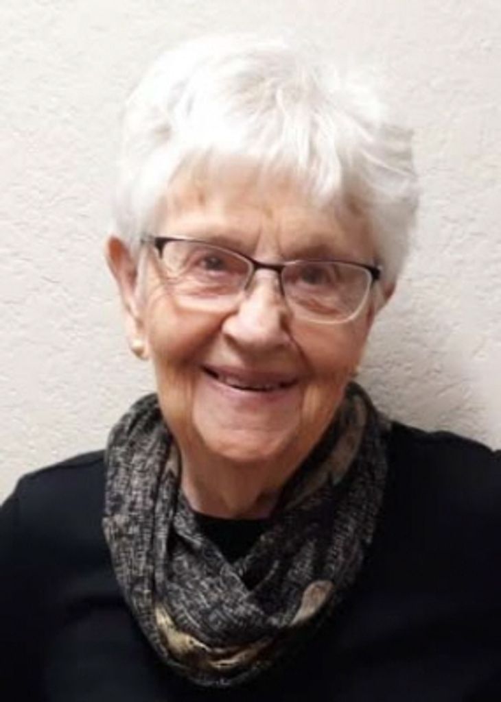 Elaine Doris Miesen