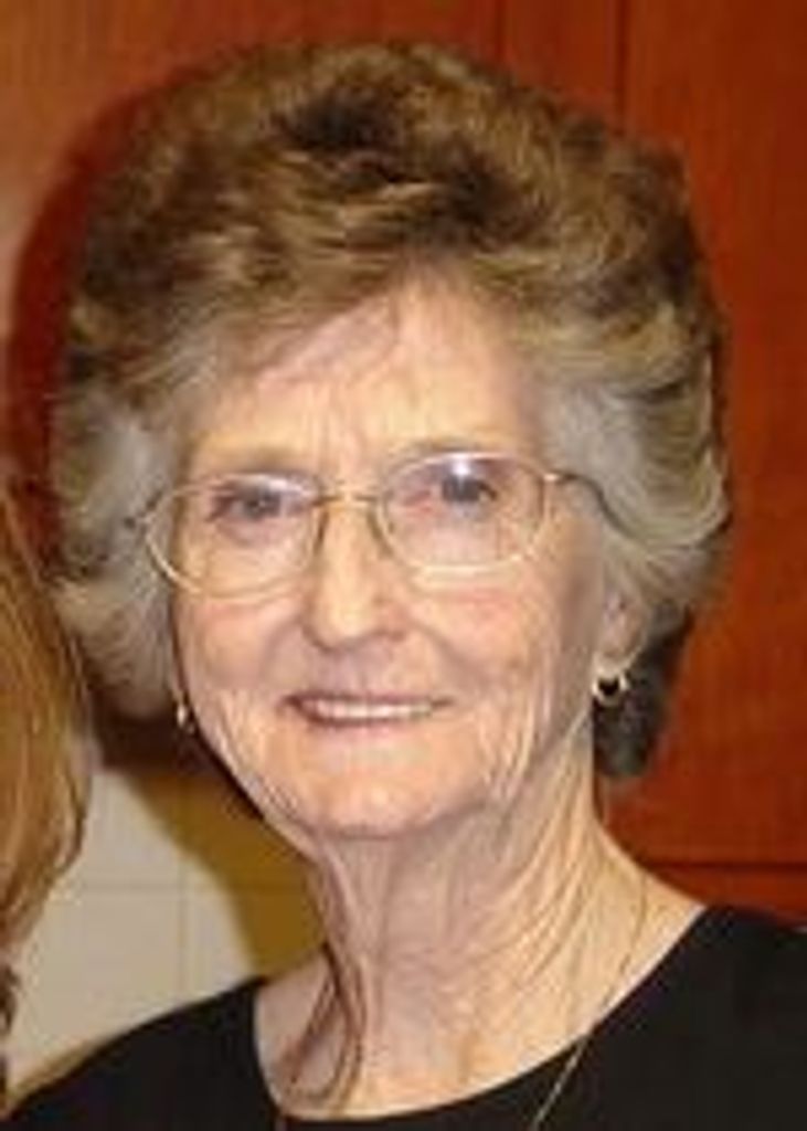 Jeanette (Rimes)  Hall