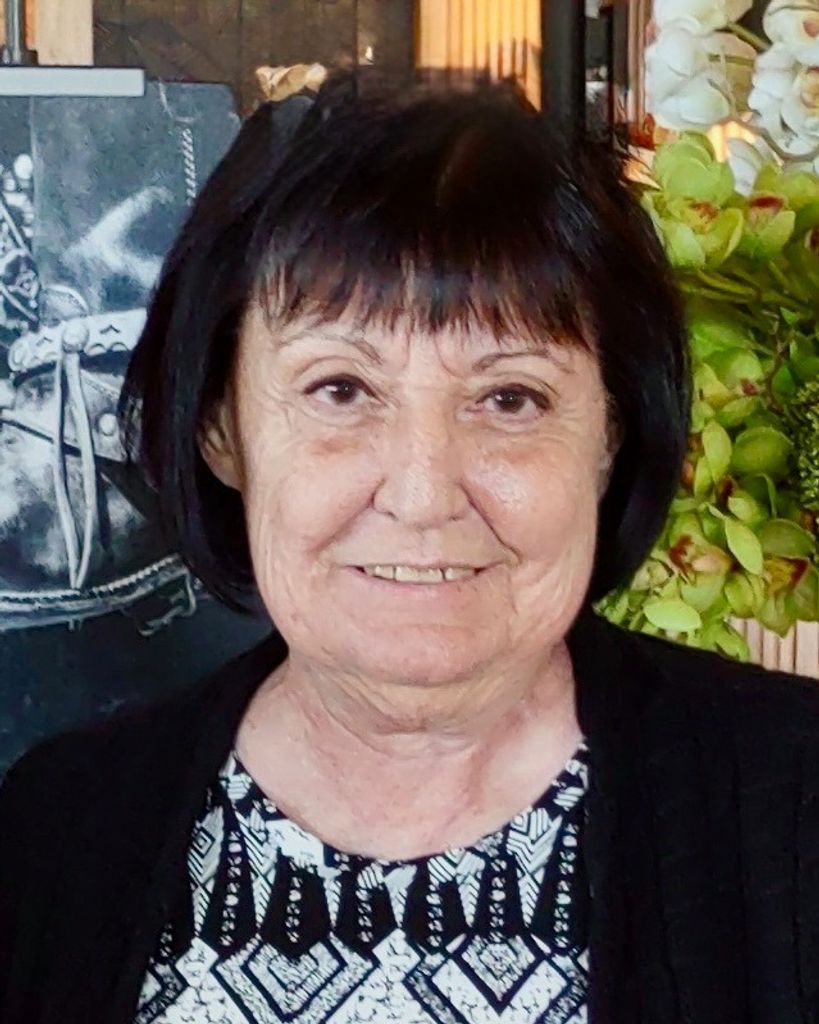 René Winn- Waychoff Profile Photo