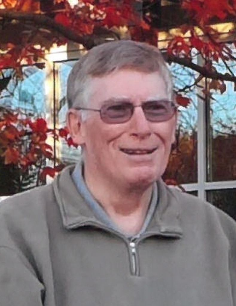 Robert "Red"  "Emmett"  Mcginnis