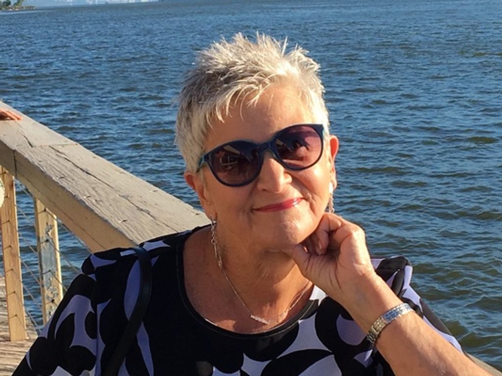 Carol Harmon Profile Photo