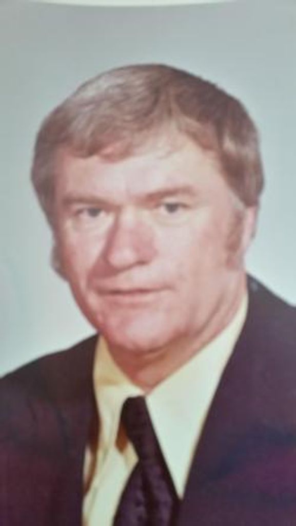 Thomas Weldon "Tom B" Sterling, Jr. Profile Photo