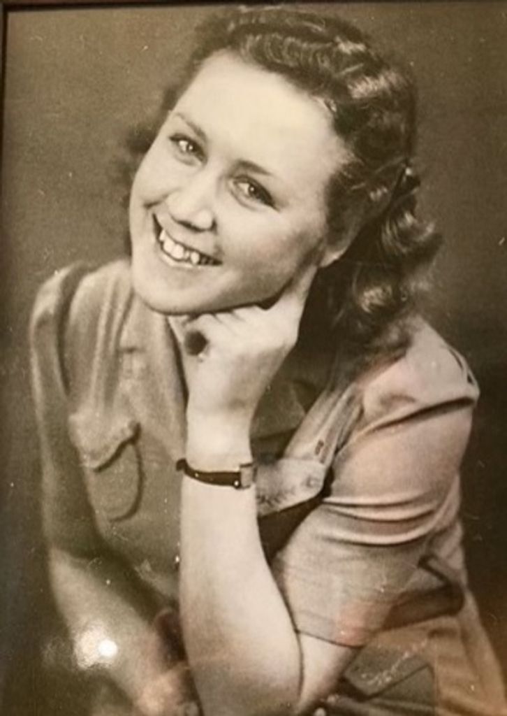 Lydia Niechciol Profile Photo
