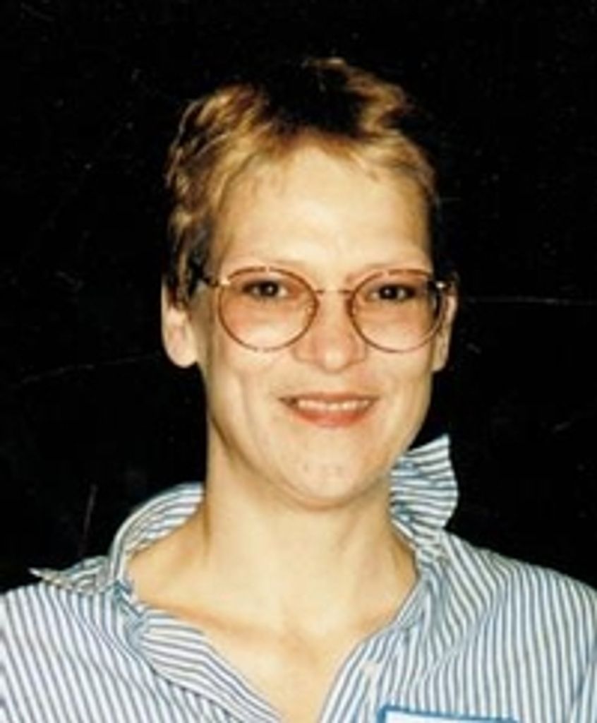 Myrtle Van Der Wiel