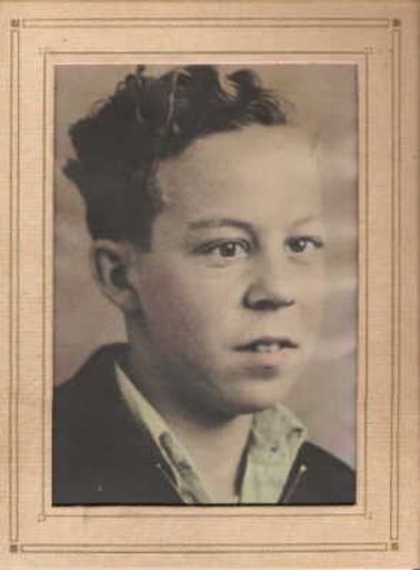 Perry Lee Spires, Jr. photo gallery thumbnail 63 of 142