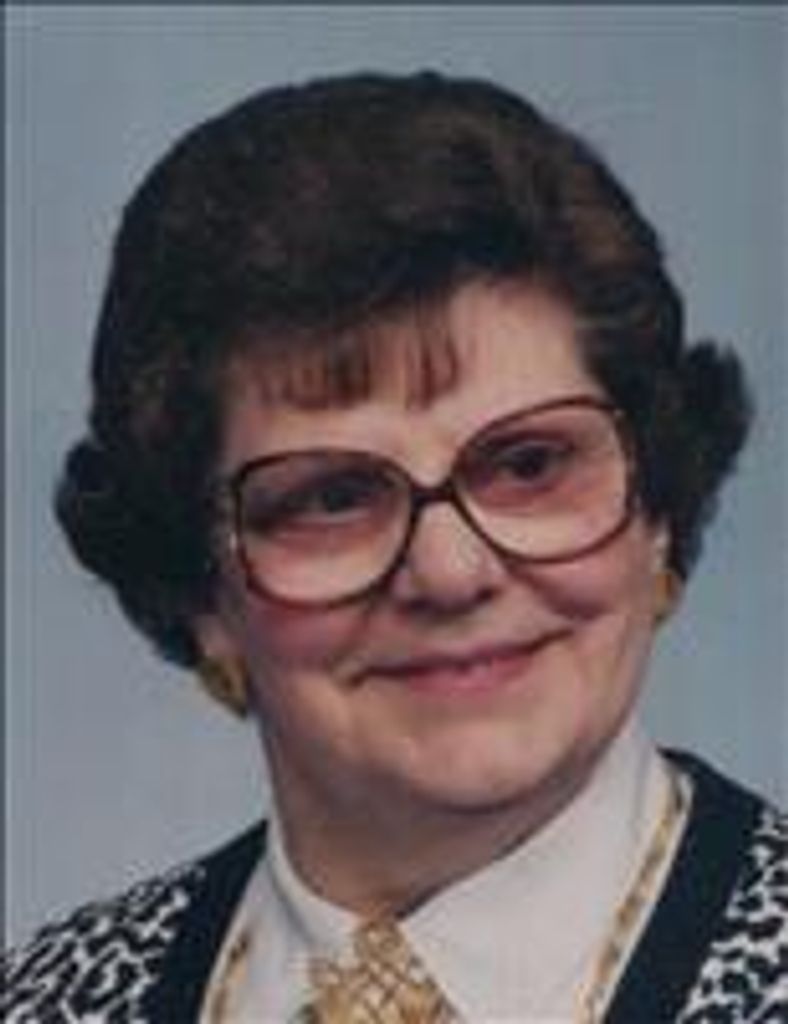 Dorothy "Dolly" (Benevides) Dupont