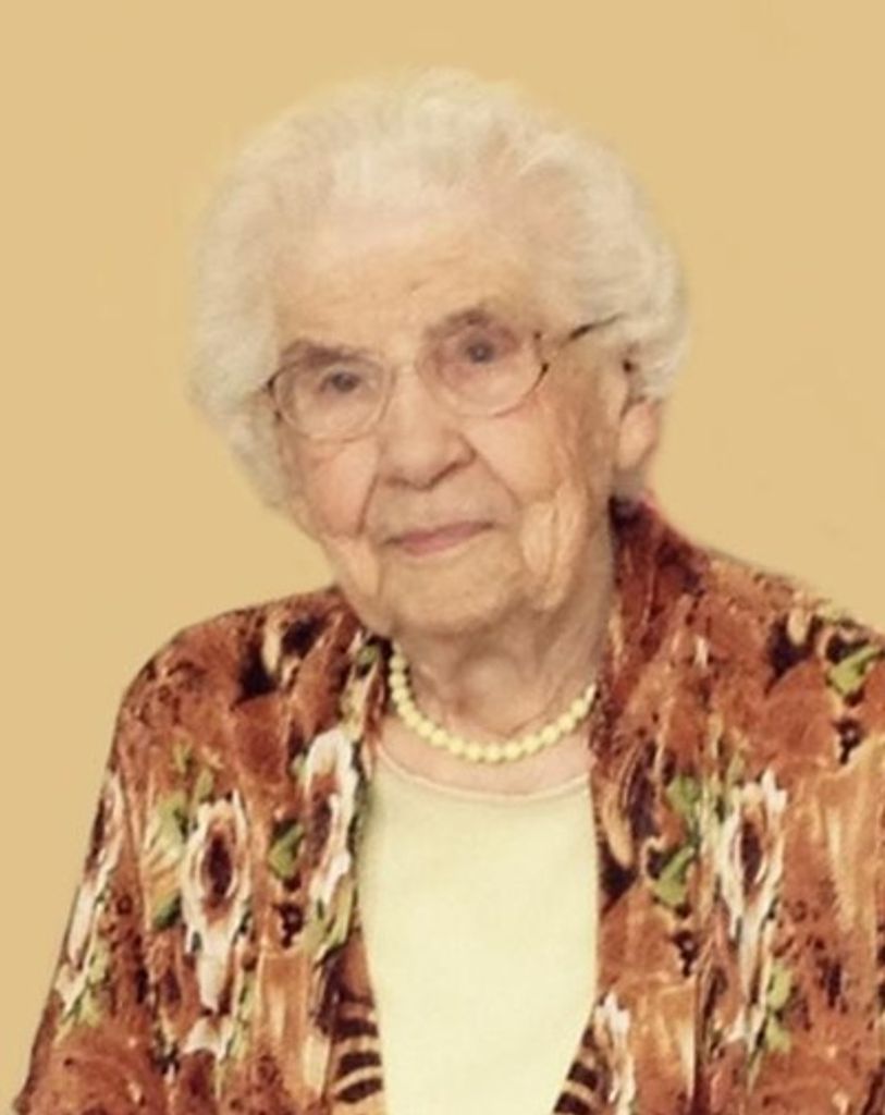 Clara Grace Pedersen Profile Photo