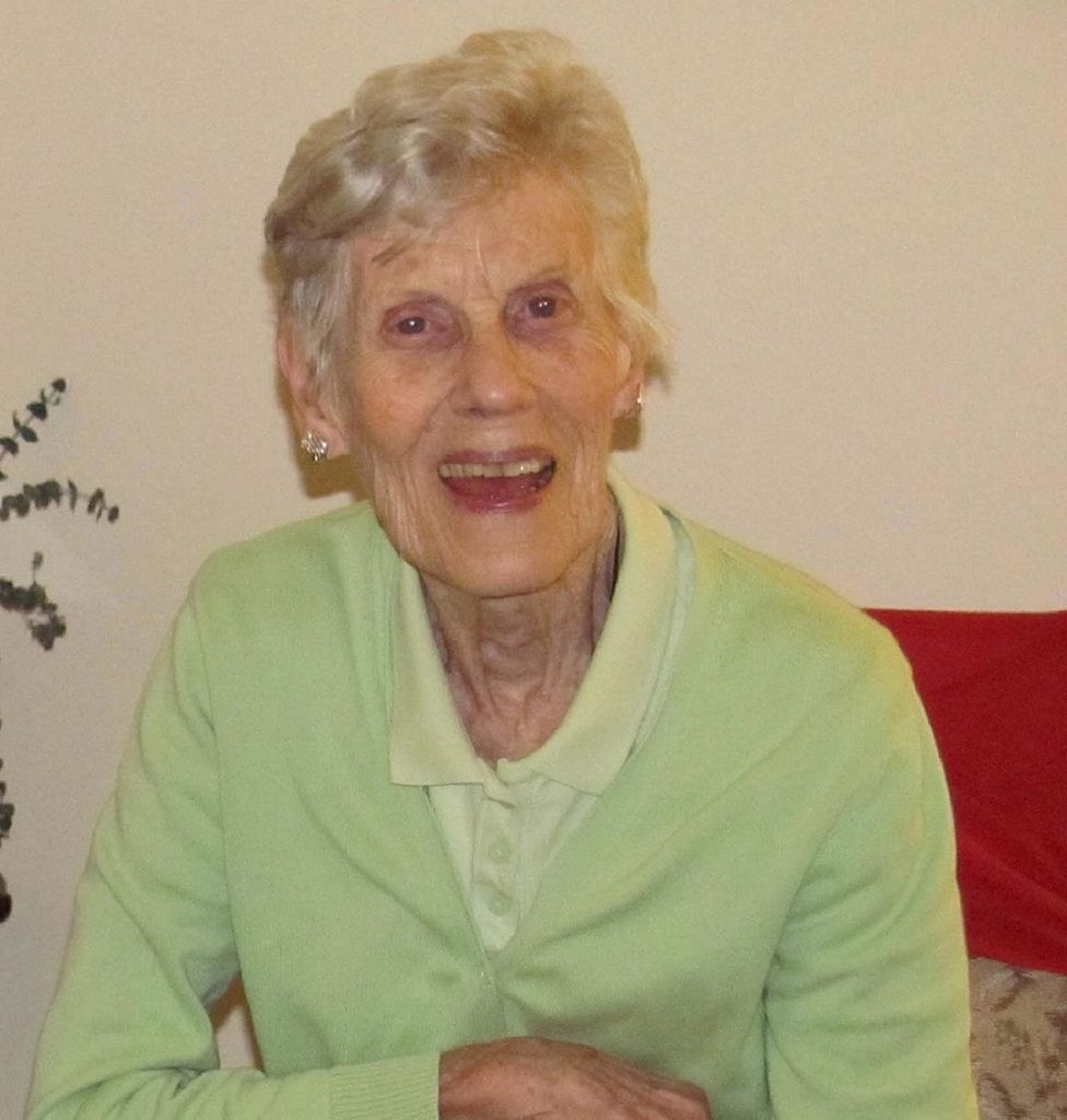 Elizabeth "Betty" Clem Hewitt