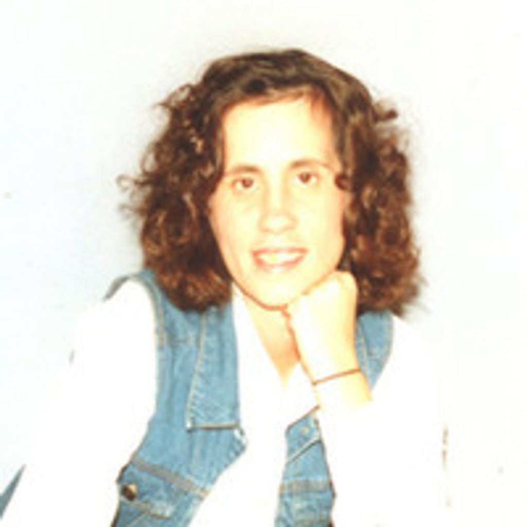 Toni Lyn Warner
