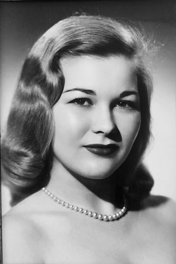 Patricia Woolston Profile Photo