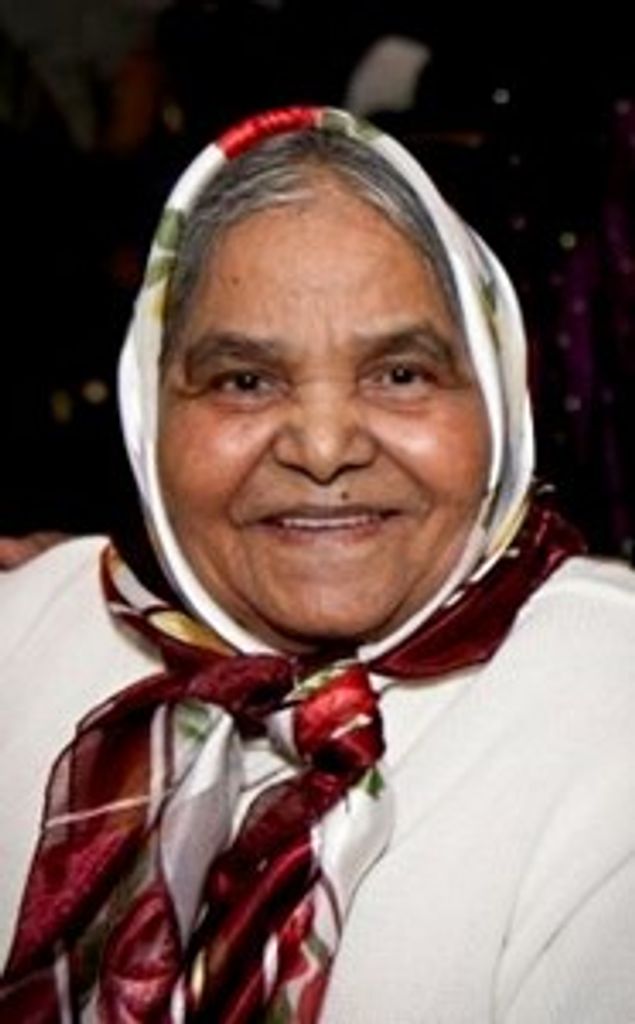 Feroza (Mamajee) Masih