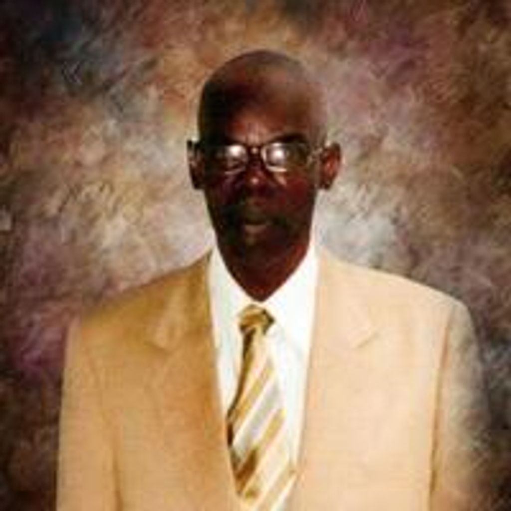 Desmond Henry