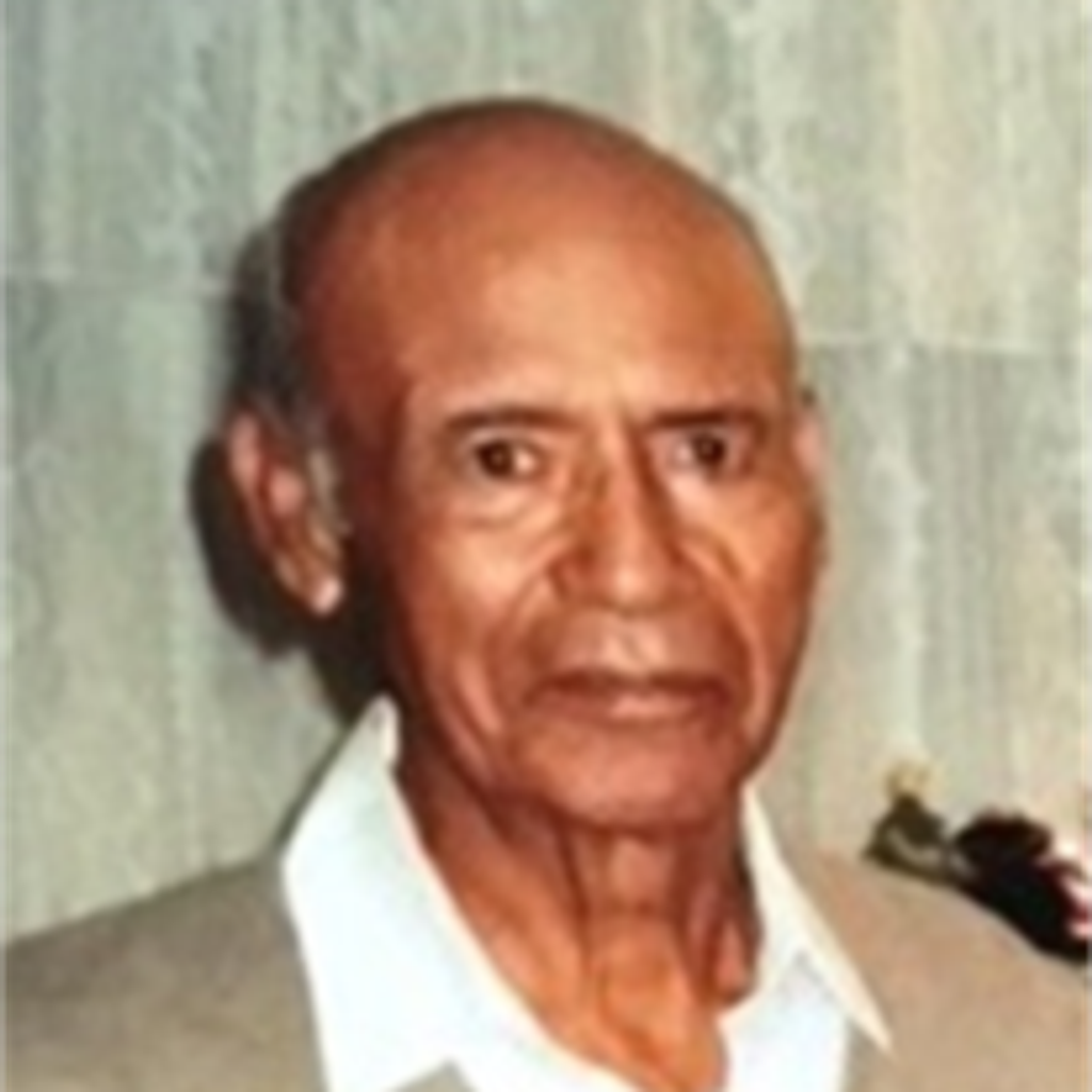 Andres Lira