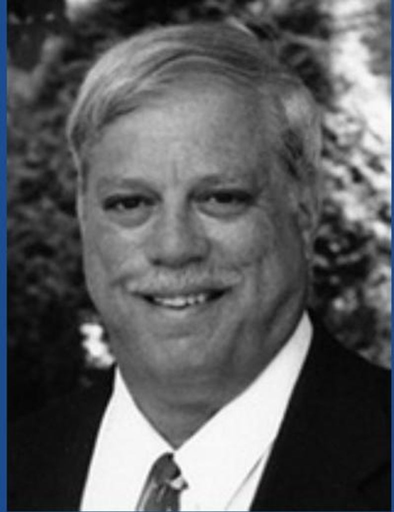 Robert Farias Profile Photo