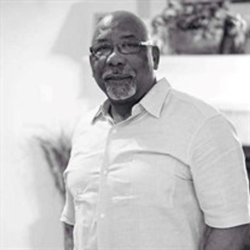 Pastor Vernon Maxwell Jones Jr. photo gallery thumbnail 2 of 20