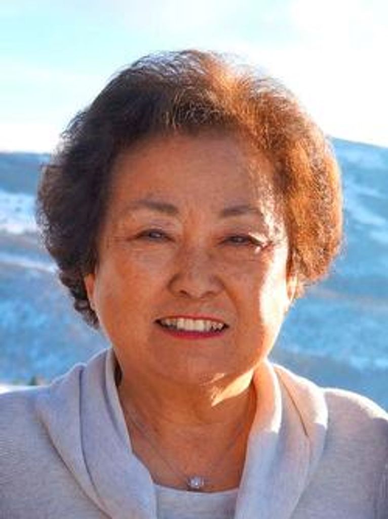 Lillian Midori Mikuriya