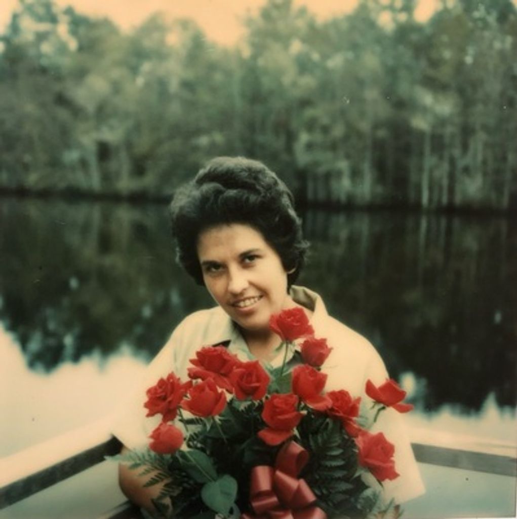Betty Lee Shadder Profile Photo