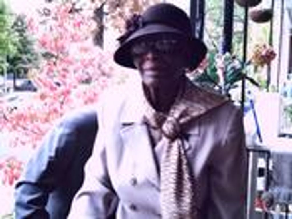 Irelia Mc Millian Young