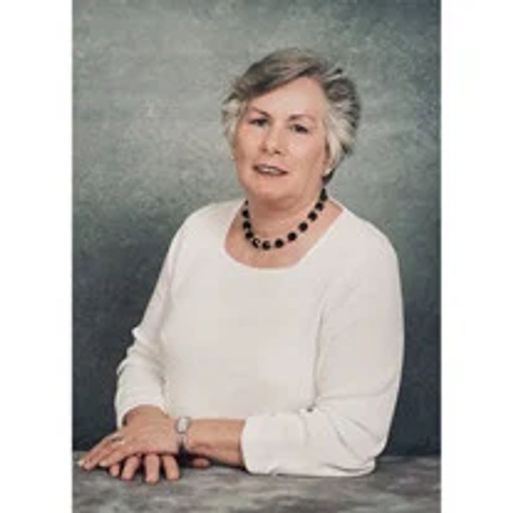 Elizabeth Stone
