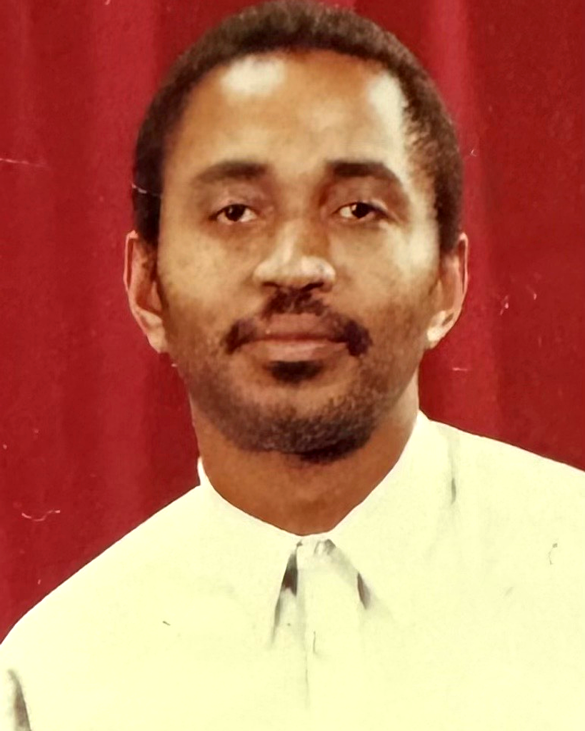 Leon Lee Robinson Profile Photo