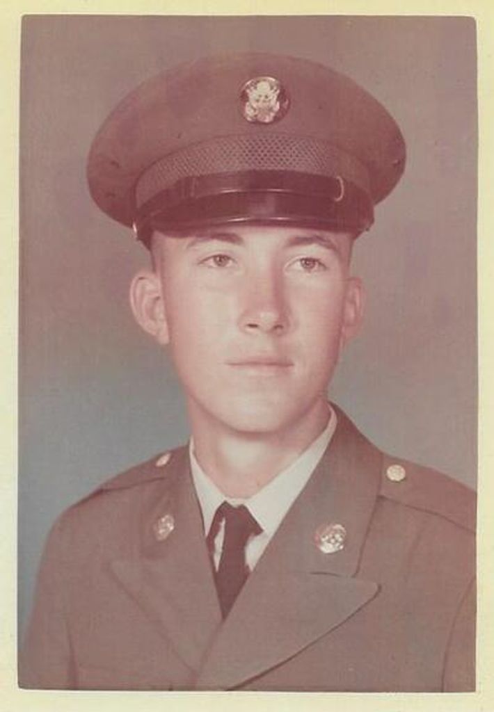 Robert Wayne Brooks Profile Photo