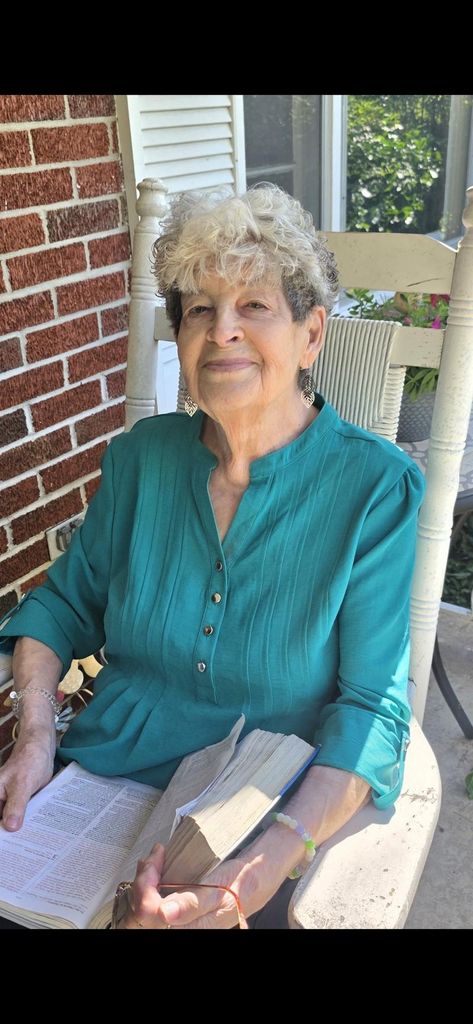 Annie Marie Smith Profile Photo