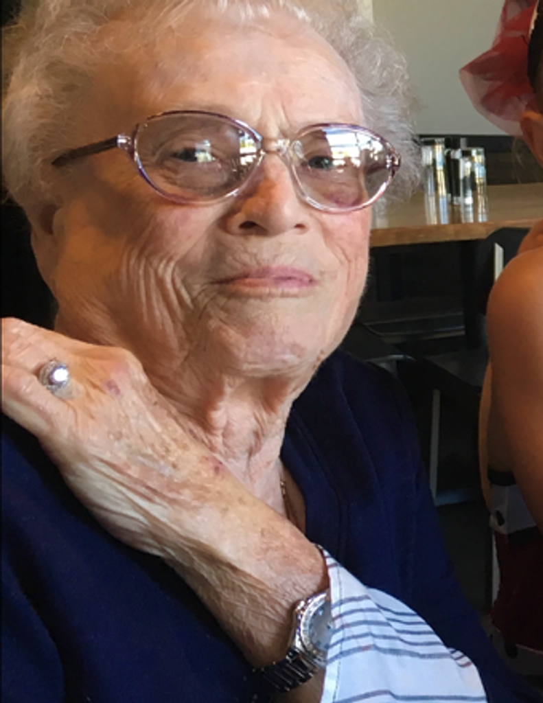 Marilyn  Ann (Karp) Dekruif