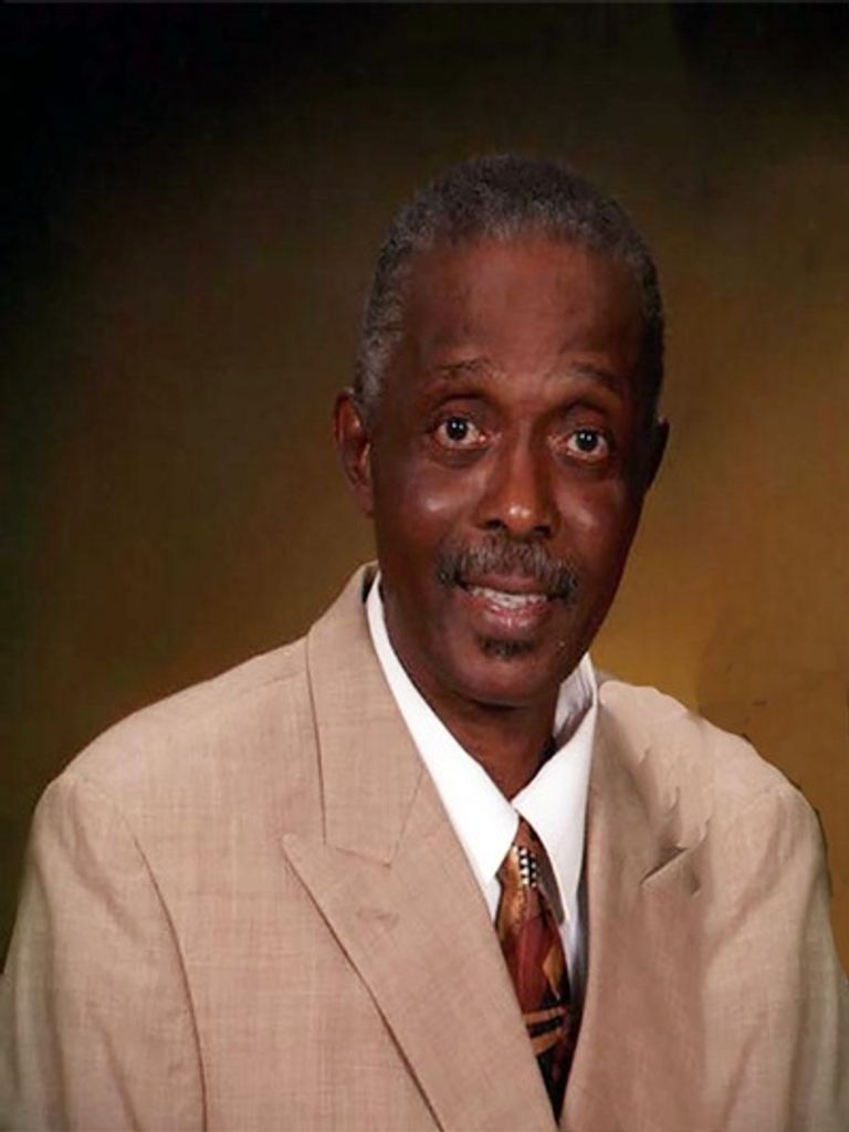 Louis (La) Alexander Stephens, Jr. Profile Photo