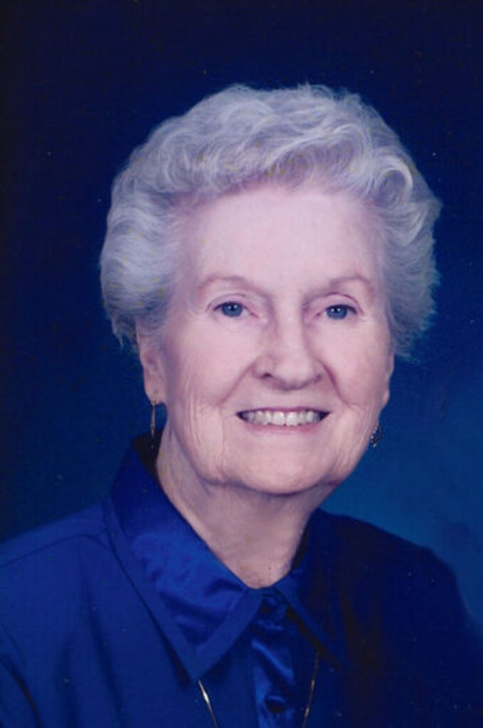 Eva Faye Helm