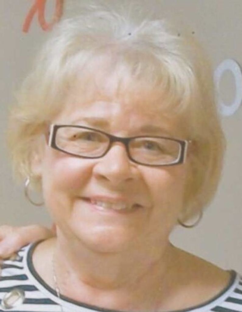 Sharon Joy (Mixtacki)  Johnson Profile Photo