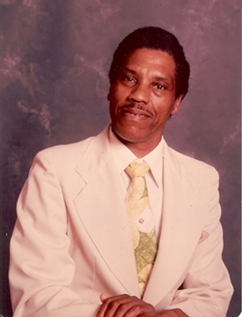 Sam Lew Hagan Profile Photo