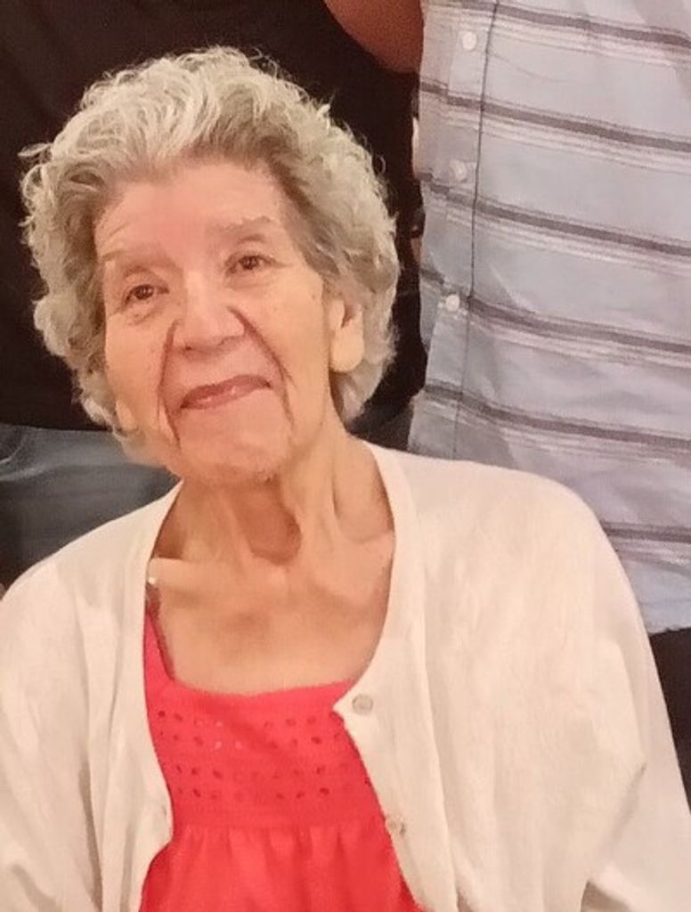 Estella L. Ponce