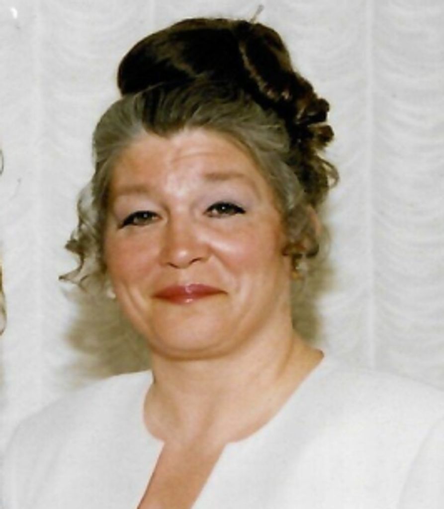 Toni Lump Profile Photo