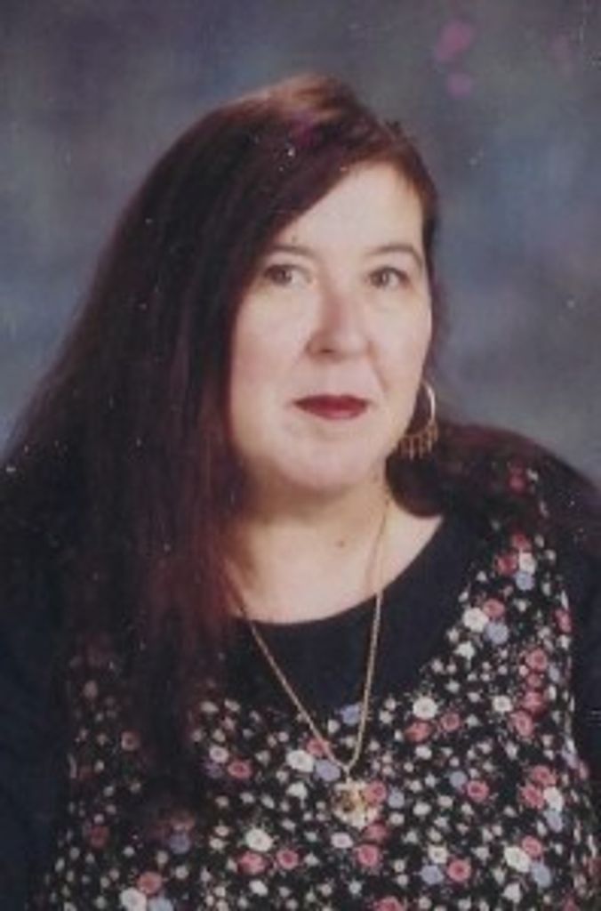 Phoebelee Oliver Vazquez Profile Photo