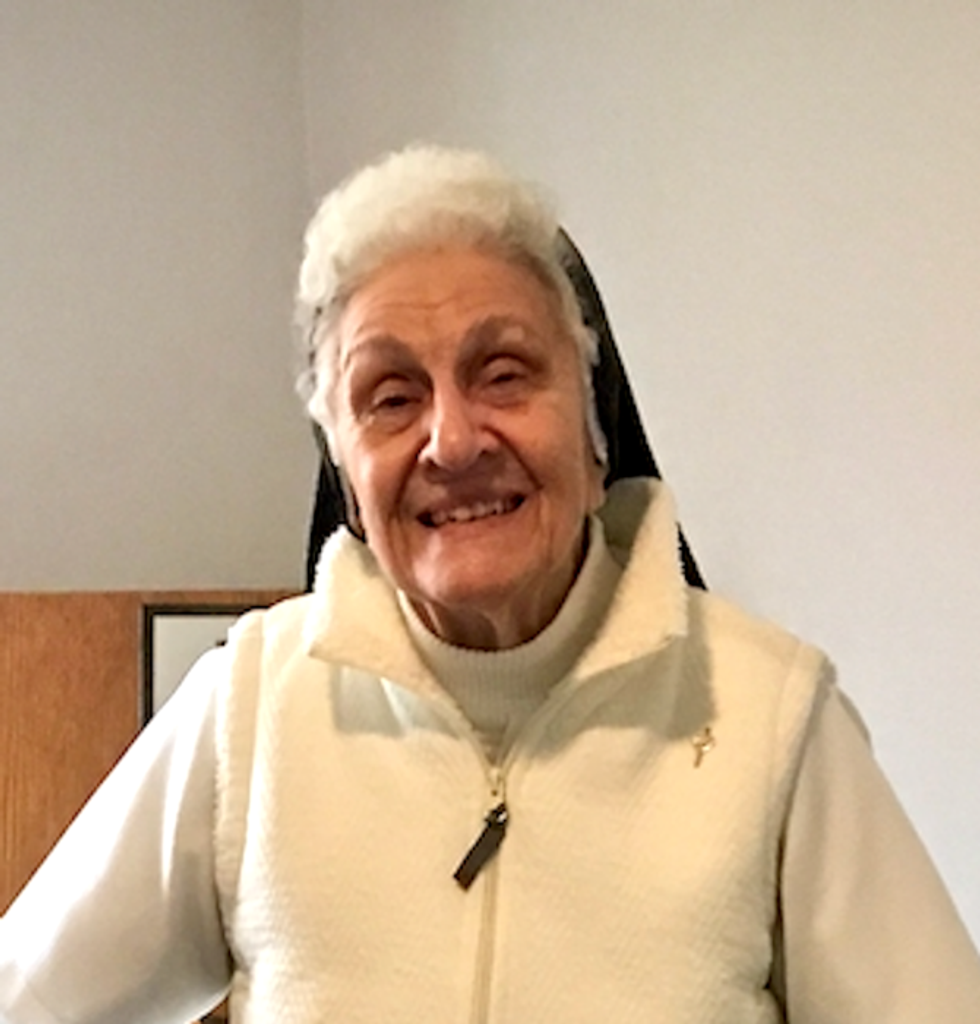 Sr. Elizabeth Correia, Rgs