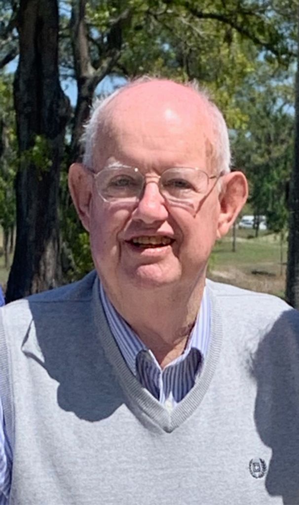 Robert Rewis Profile Photo