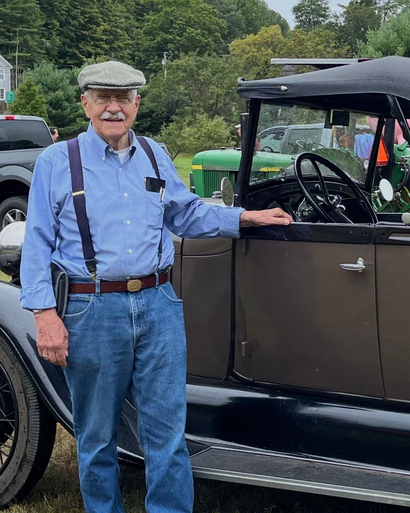 Peter W. Haubrich Profile Photo