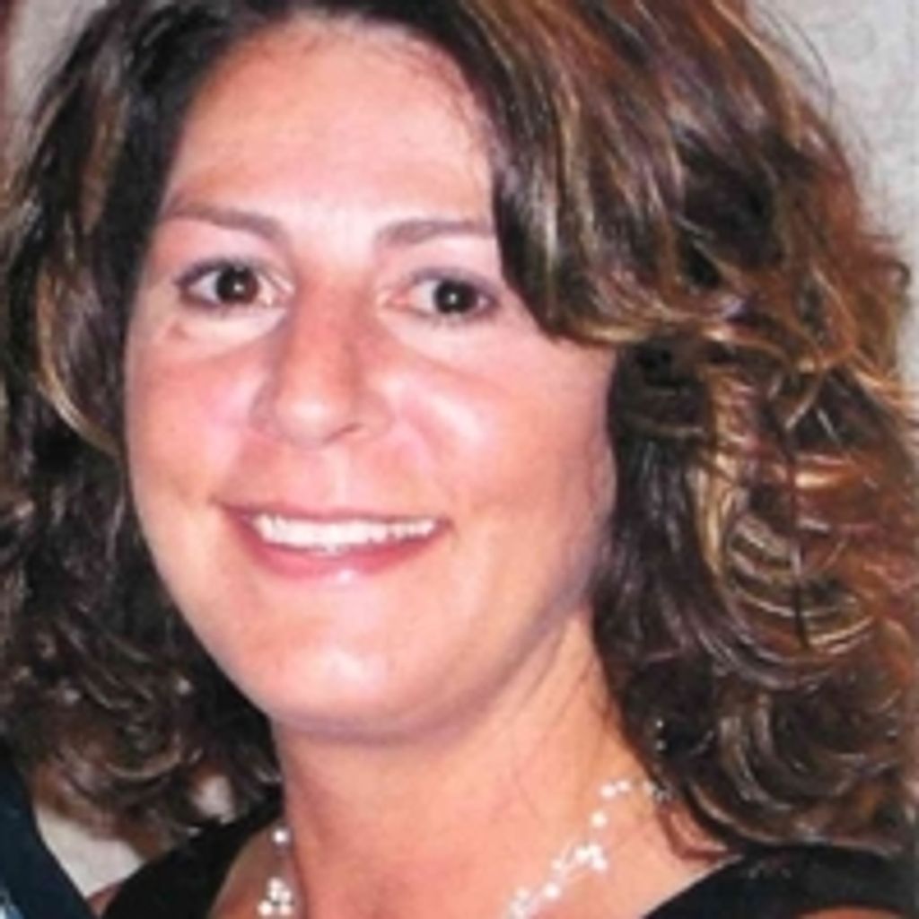 Julianne Marie Strizzi