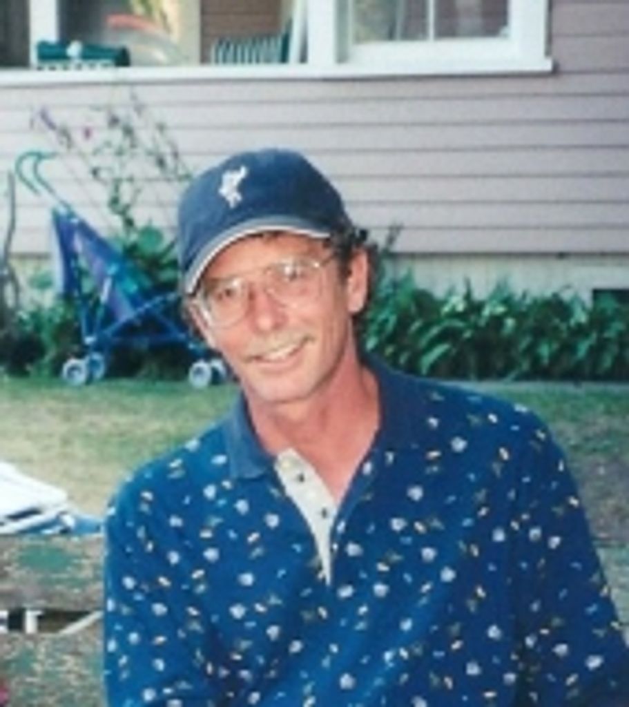 Christopher  R. RUNDLES