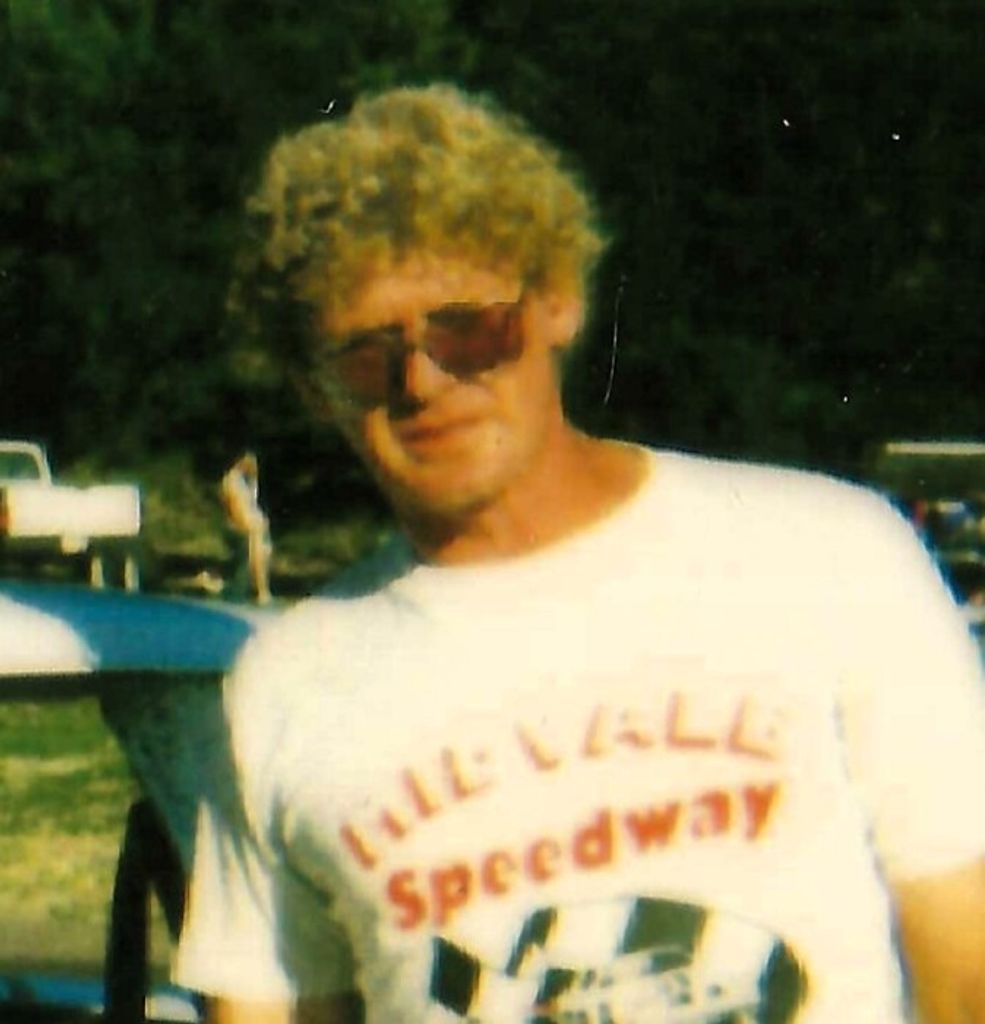 Robert "Bob" W. Shinabery