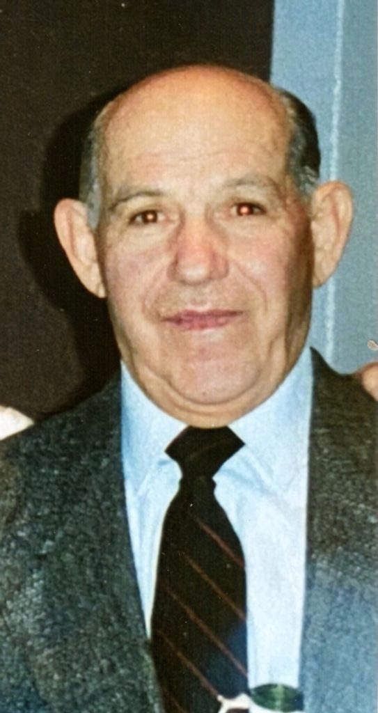 Nikolaos Zervos Profile Photo