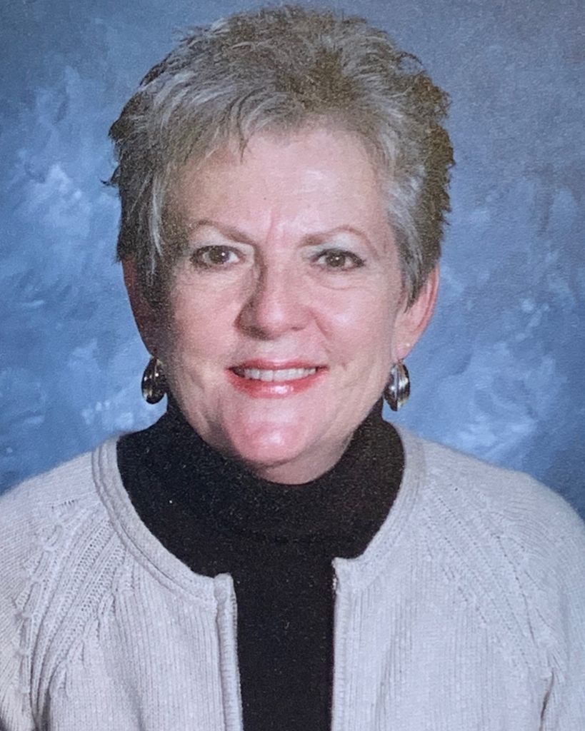 Simone M. Close Profile Photo