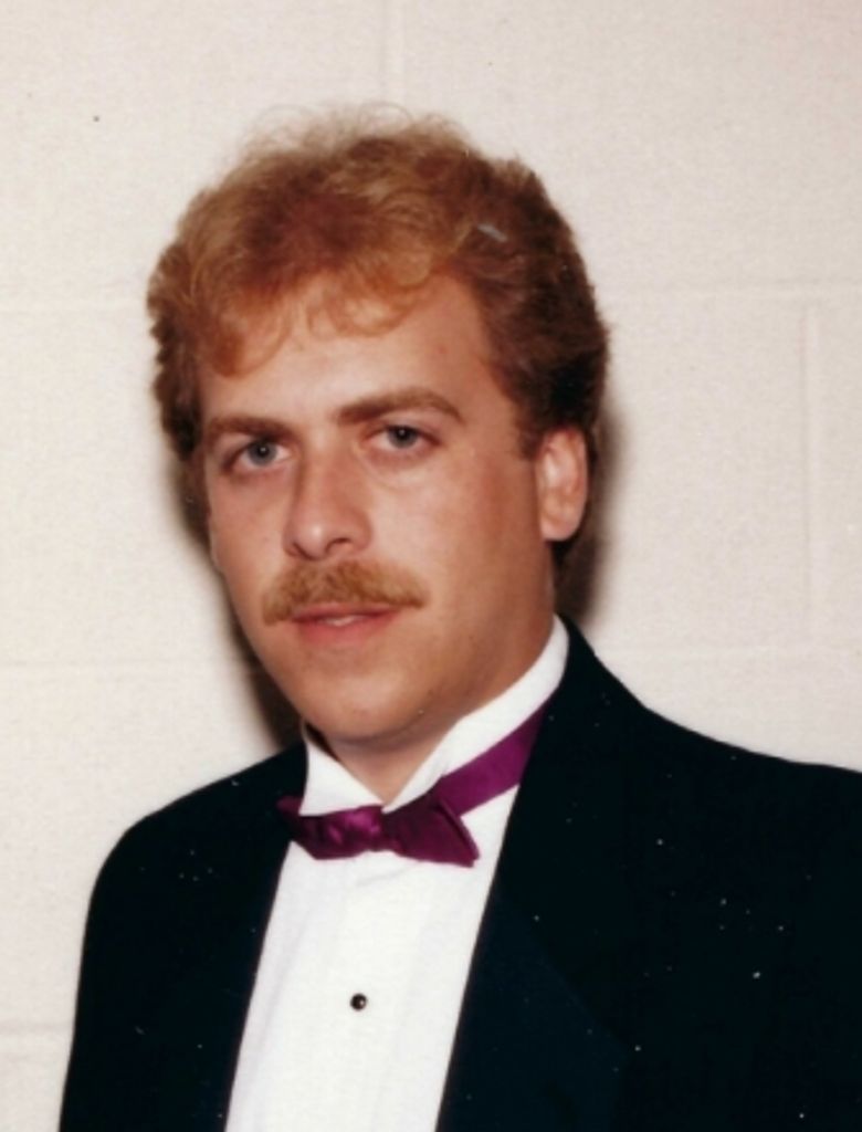 Eric J. Hille Profile Photo