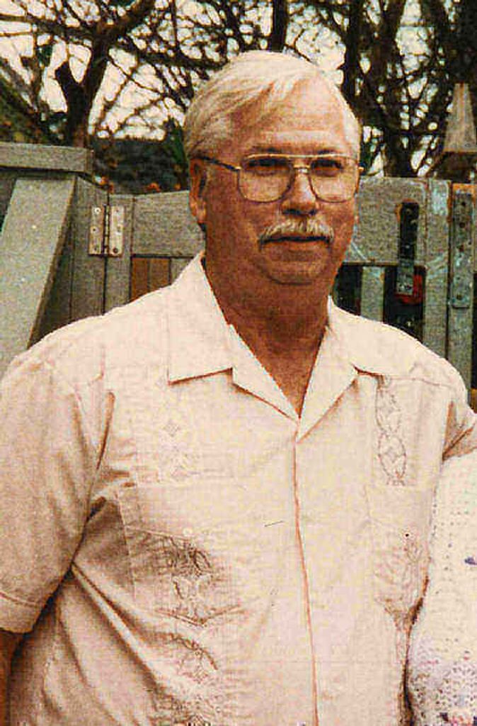 Russell Anderson Profile Photo